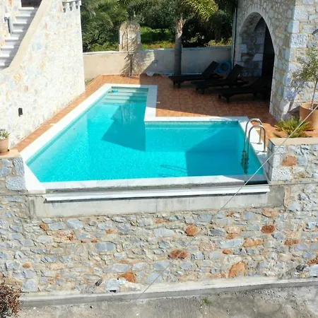 Mani Stone Towers ゲストハウス