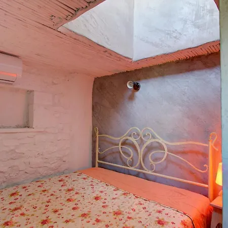 Mani Stone Towers Guest house 3*