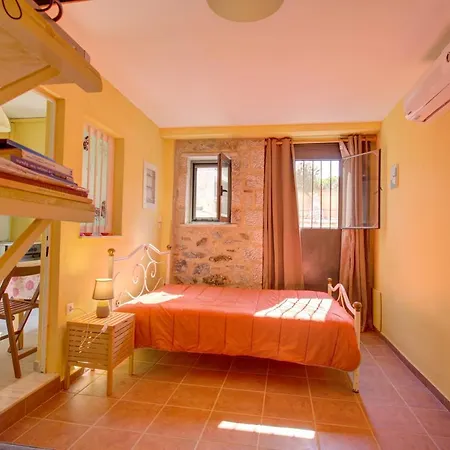 Guest house Mani Stone Towers Kotronion (West Mani)
