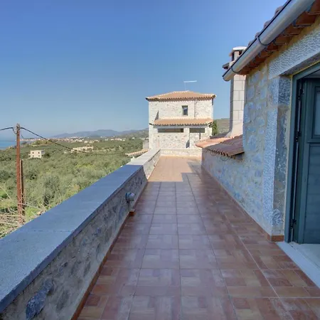 Mani Stone Towers 3* Kotronion (West Mani)