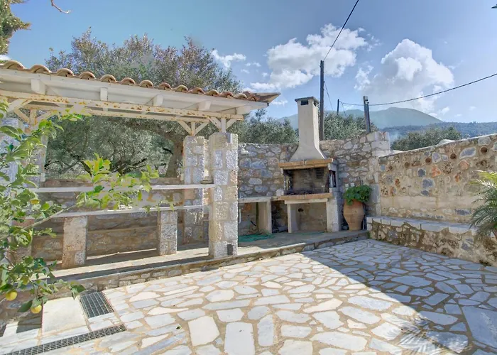 Mani Stone Towers 3* Kotronion (West Mani)