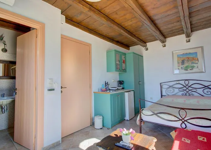 Mani Stone Towers 3*