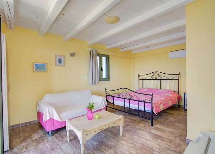 Gæstehus Mani Stone Towers